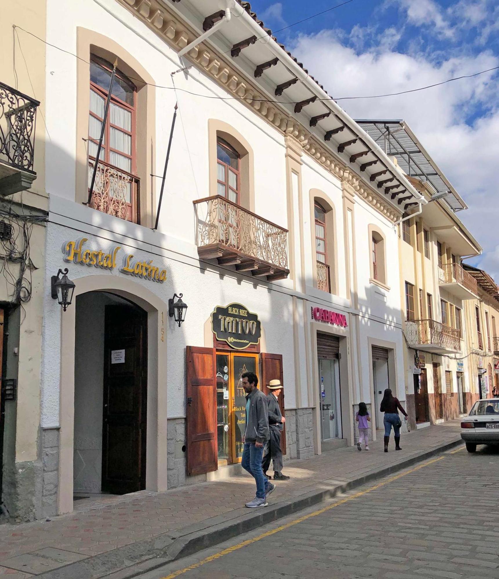 Hostal Latina Cuenca Exterior foto